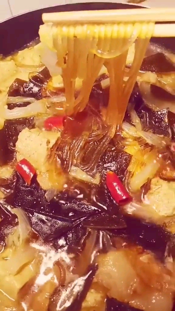 东北冻豆腐白菜粉条做法