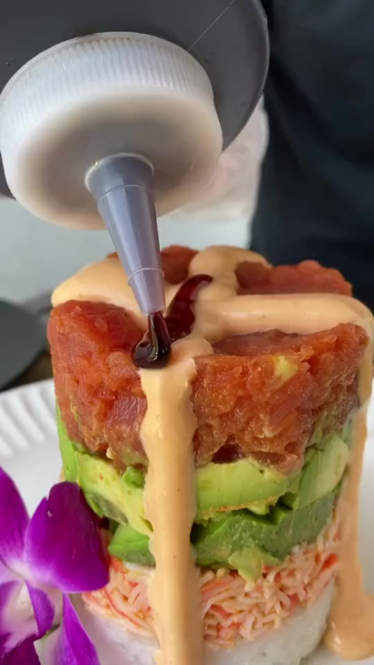 #搞笑段子#国外创意美食,寿司蛋糕!