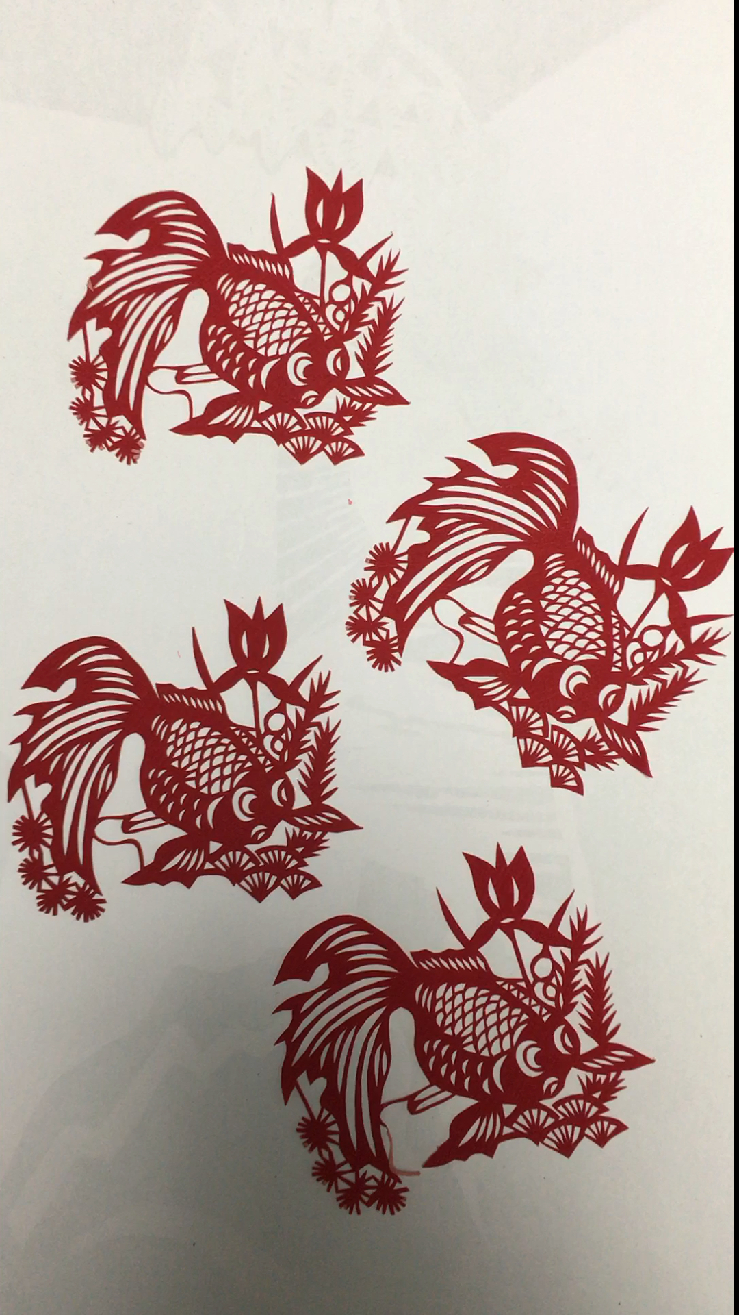 #剪纸#鱼儿游游,祝大家生活富裕,开心快乐