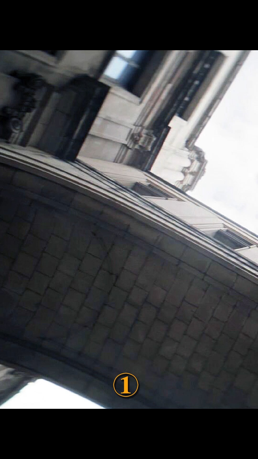 #电影解说#仇人前来报仇,窝囊老爸不幸遇难,逗比儿子手刃凶手