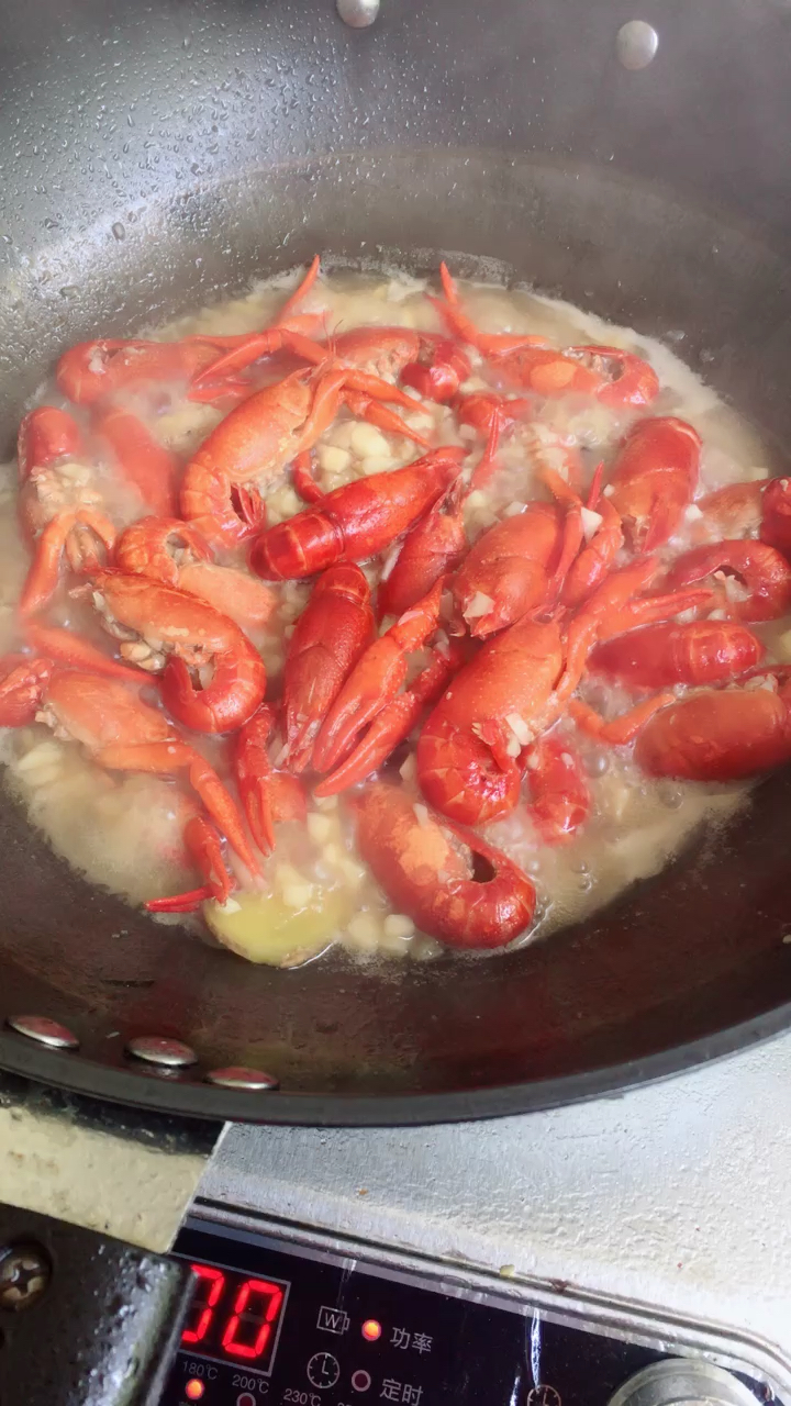 第一次做蒜蓉大虾