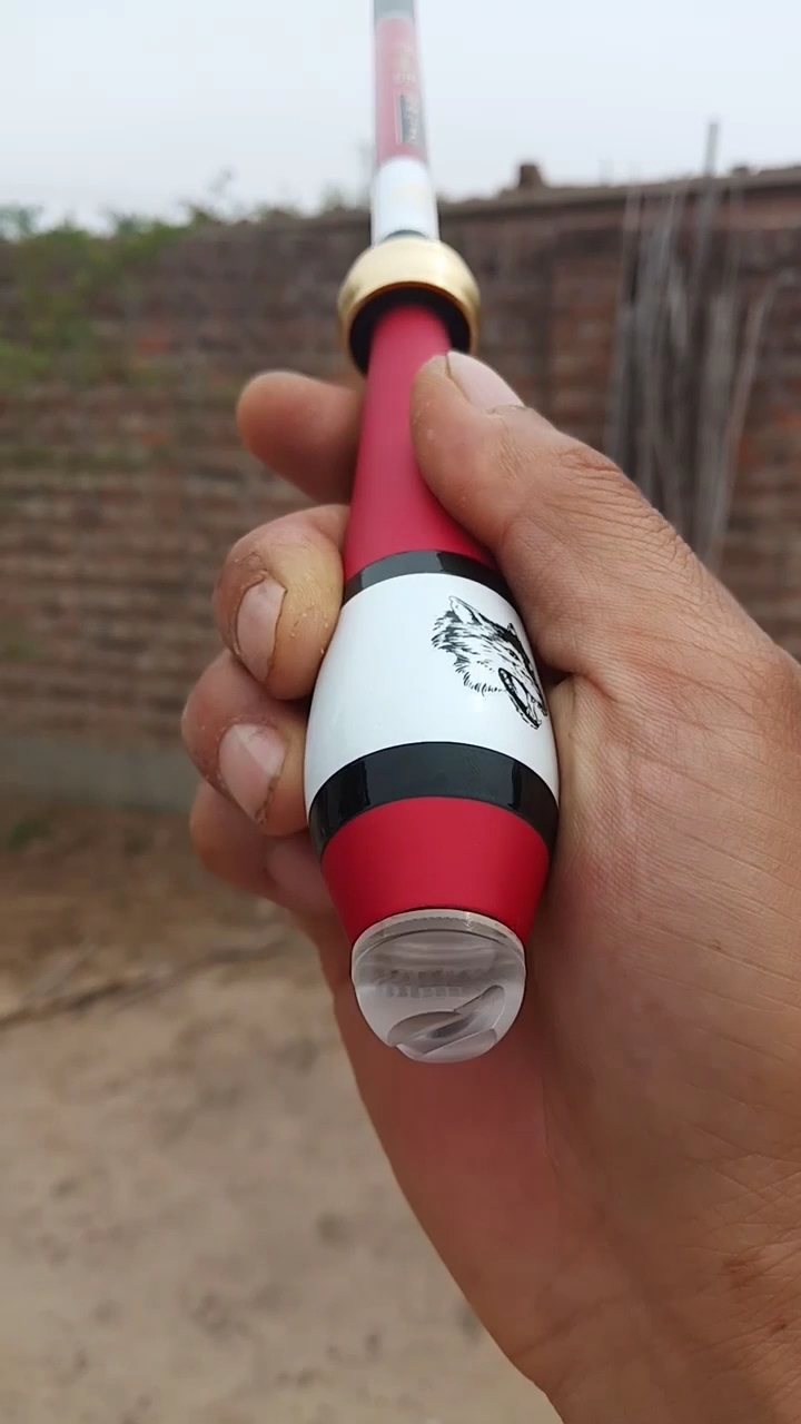歆红狼鲫鱼竿,超轻超硬超细,3.6至5.7米