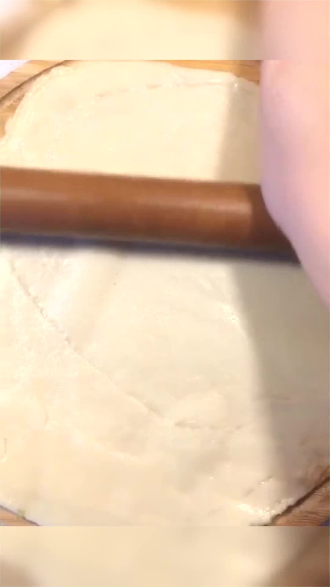 吃剩的饺子皮还可以这样做,秒变早餐饼,一个字香