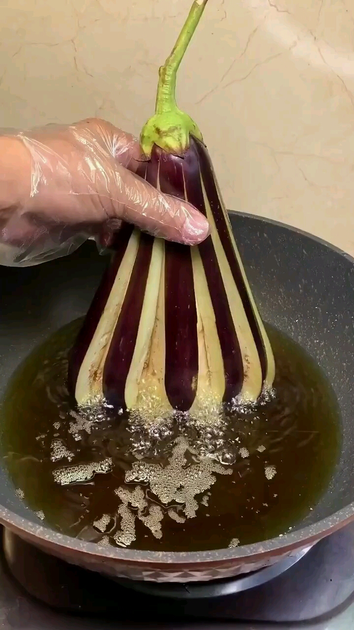 #美食菜谱 家庭烧茄子做法