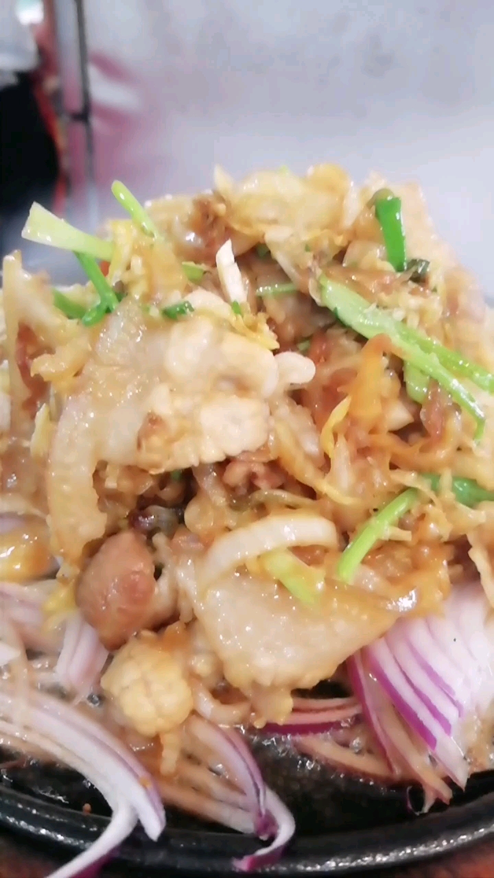 东北酸菜炒五花肉
