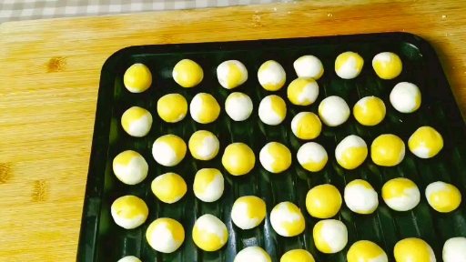 #美食好吃的。#补血养颜米酒南瓜山药汤圆煲