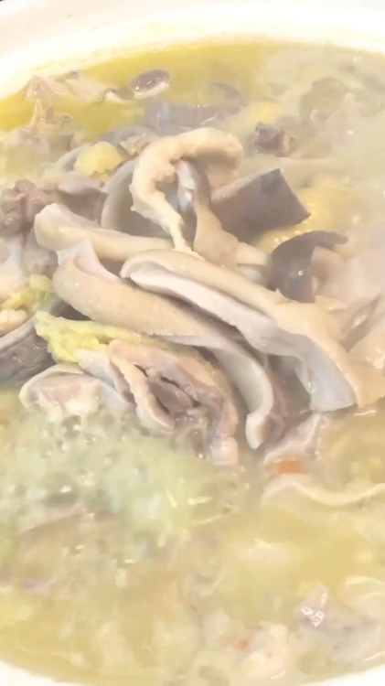#美食#大厨分享一道养身暖胃汤菜-猪肚鸡,汤色诱人,浓香暖身,收藏了