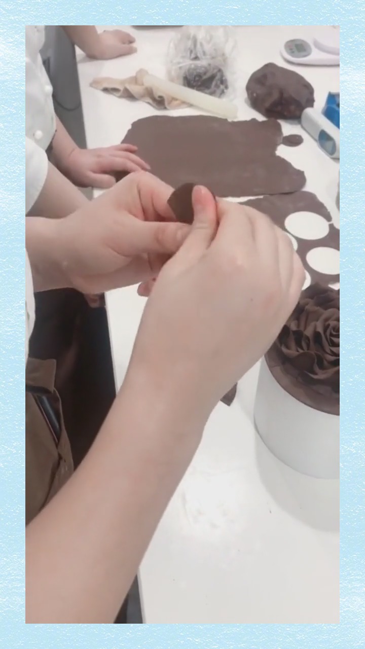 巧克力玫瑰花,了解一下