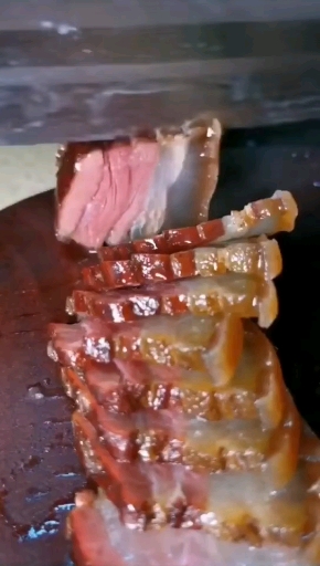 #家乡特色美食#四川老家的腊肉,一个字形容:香惨了!吃过真宗的点赞!