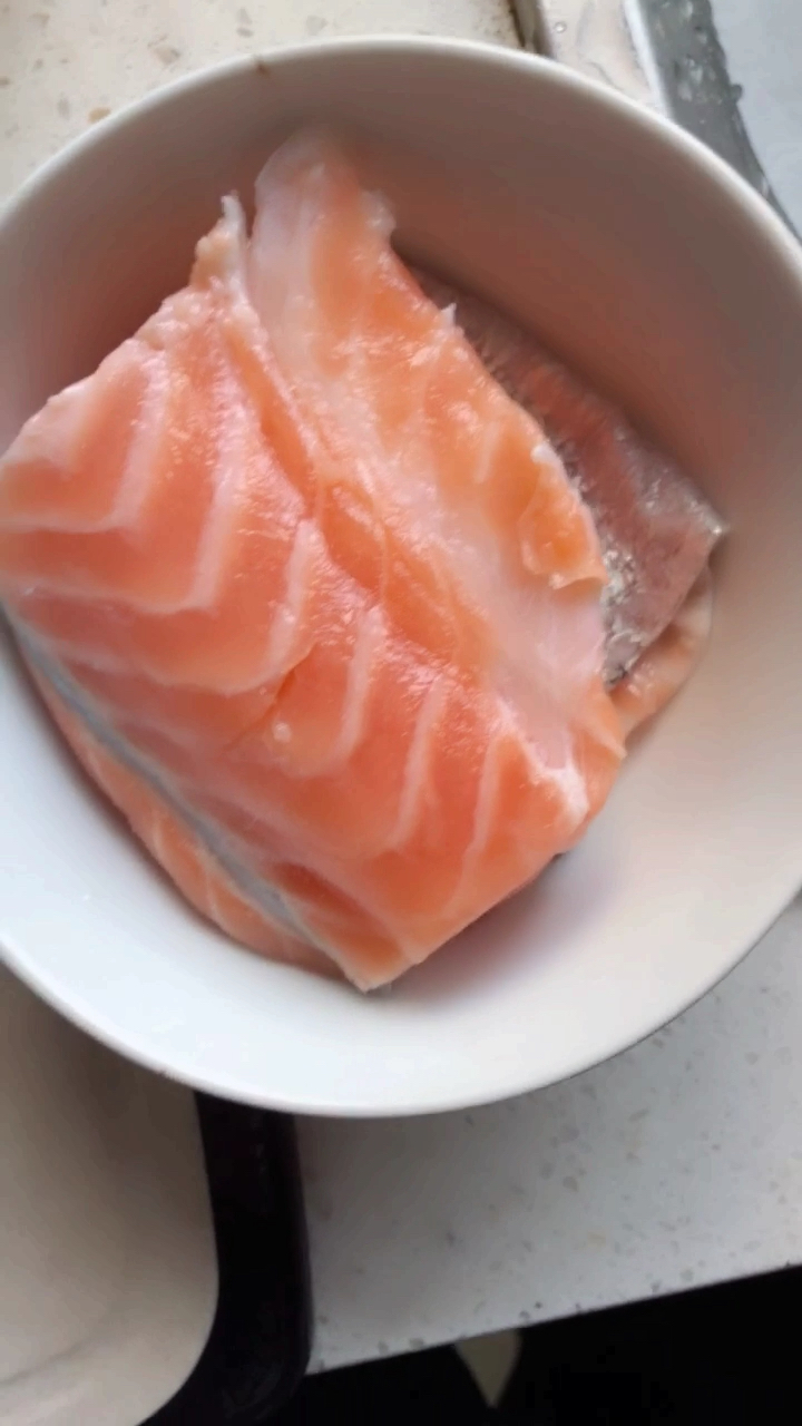 #贴秋膘#今日宝宝餐西红柿三文鱼