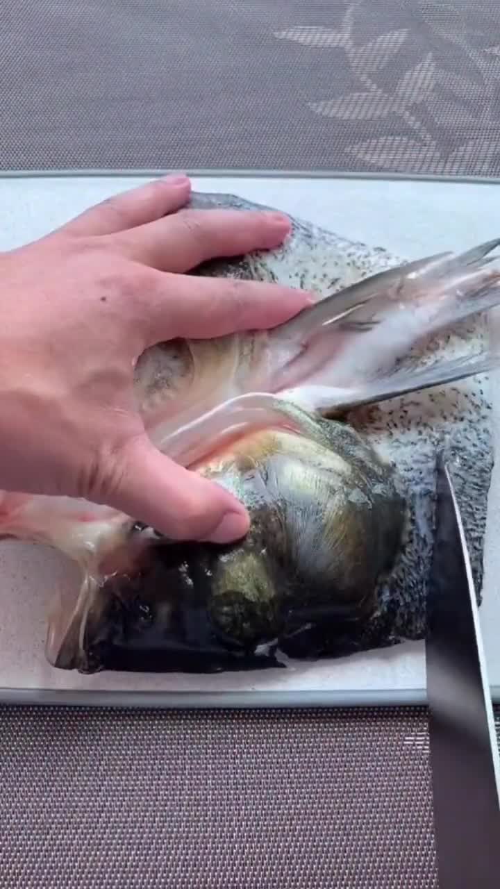 #我要上热门#剁椒鱼头这样做，即简单又好吃，赶紧收藏试做吧！