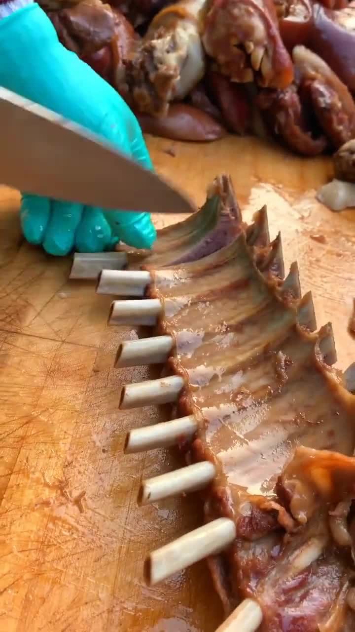 #美食#这才是真正的酱香排骨,看着就有食欲,好想吃一口