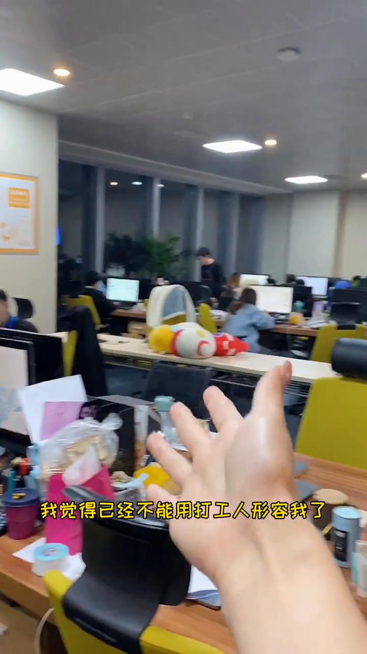 给闺蜜做了那么多好吃的,今天终于吃回本～用丘比沙拉汁焙煎芝麻口味解锁火锅新吃法!@丘比沙拉