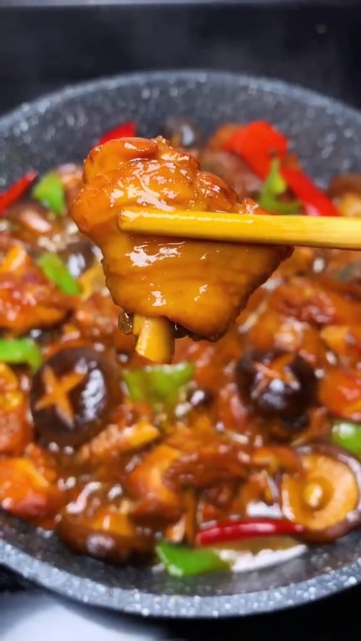 #家乡特色美食#简单又好吃的香菇炖鸡腿,超级下饭有了它,一锅搞定#嗨吃集结会#美食#家常