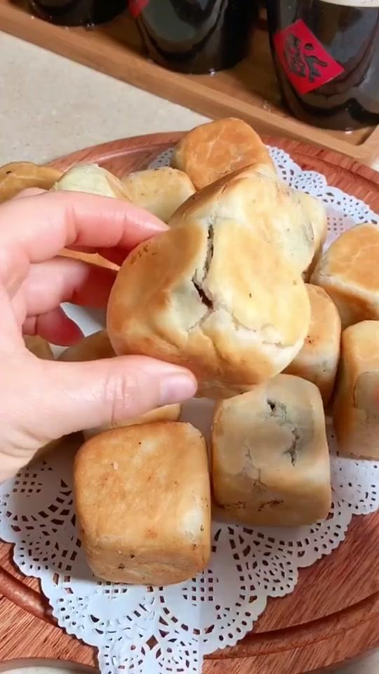平底锅做好吃又简单的红豆糕#感谢热门 #唯有美食与你不可辜负