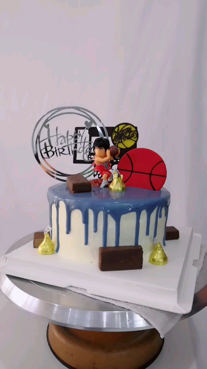 愿你归来,仍是少年!篮球蛋糕!