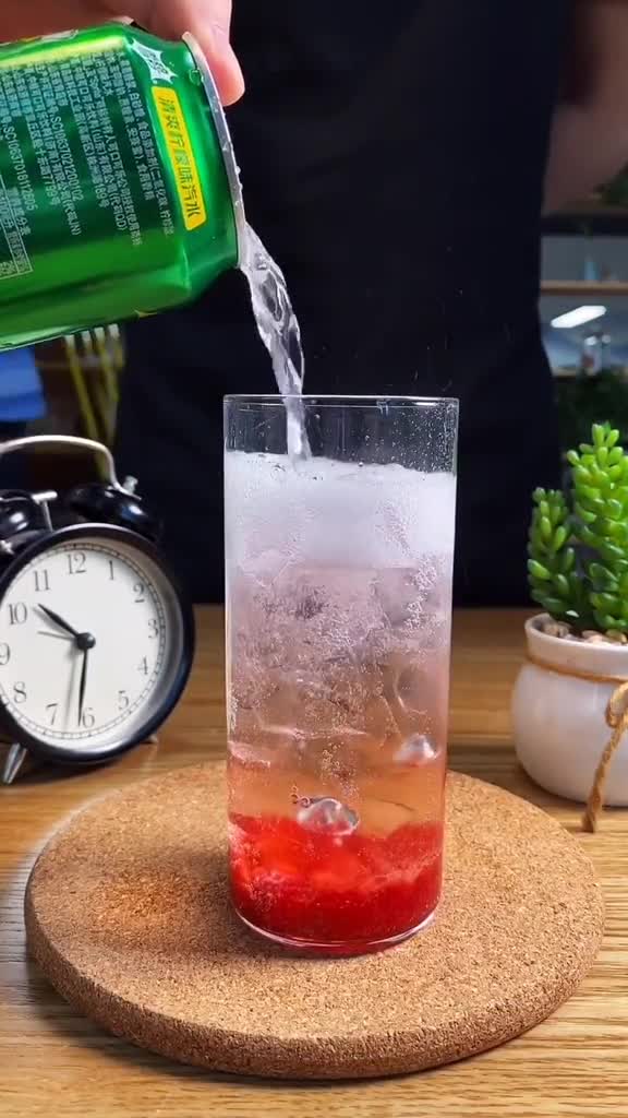 夏天悄悄过去秘密你们发现了嘛高清原创评论爆炸话不多说亮r吧奶一口属你最萌