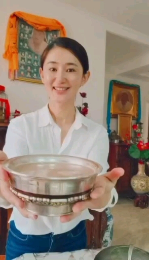 #内蒙古#塔娜花日 分享自己做的蒙古奶茶!