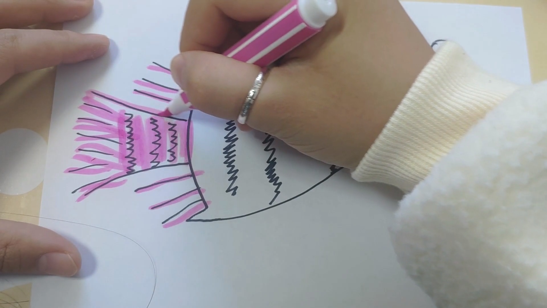 小朋友们好我是浩浩,小朋友们好我是粉色的小鱼,看完你学会了吗?