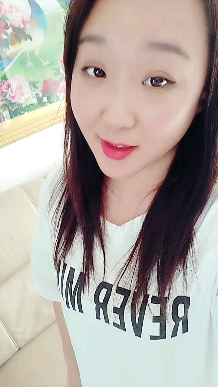 我就是小肉球球,肉球球就是我