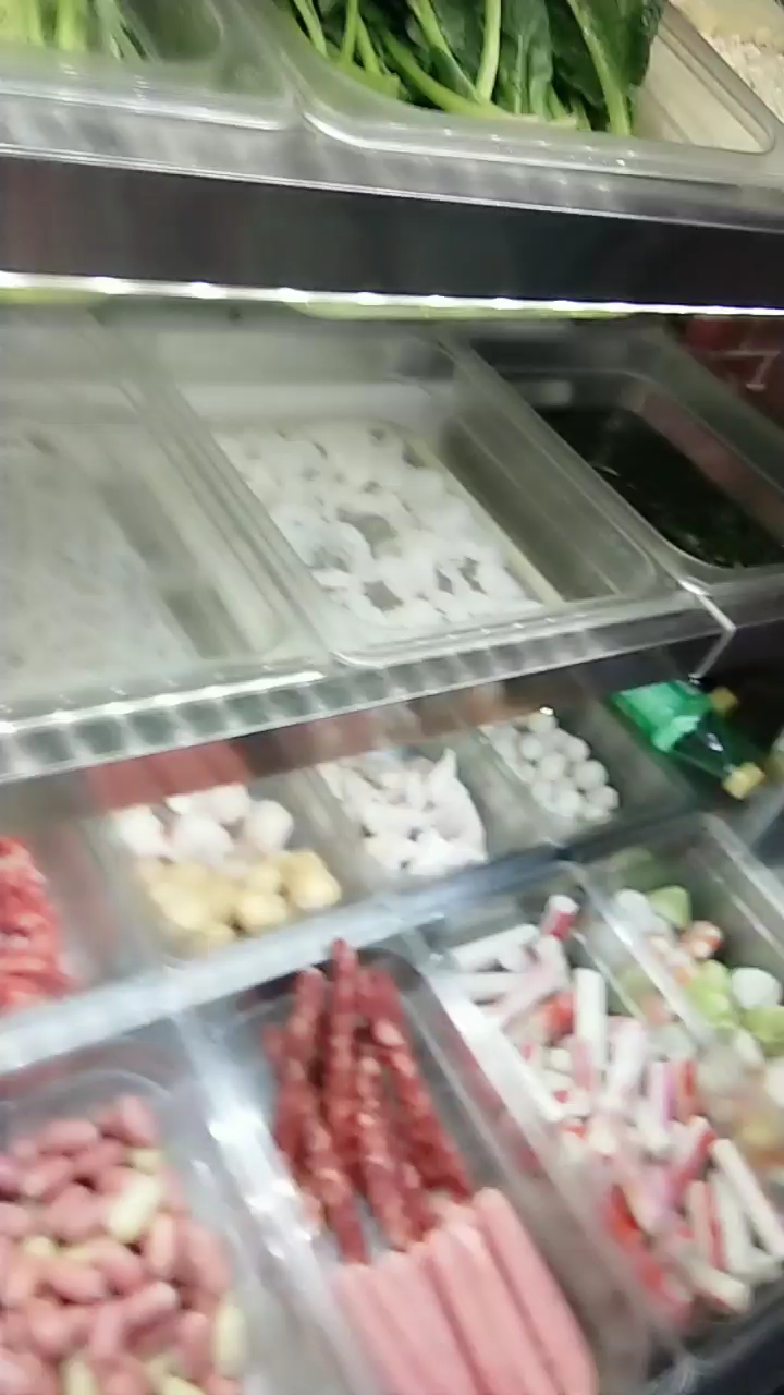 珍骨汤麻辣烫,不含添加剂的绿色麻辣烫