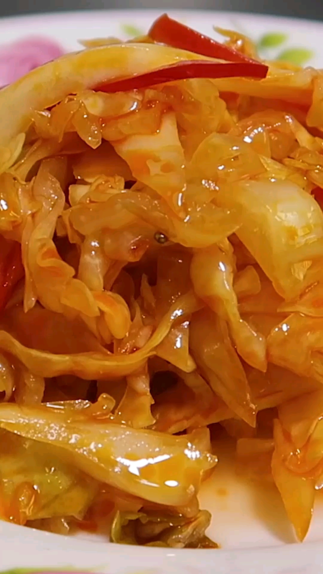 #家乡特色美食#兰州牛肉面馆2元一份的红油泡菜,是这样做的