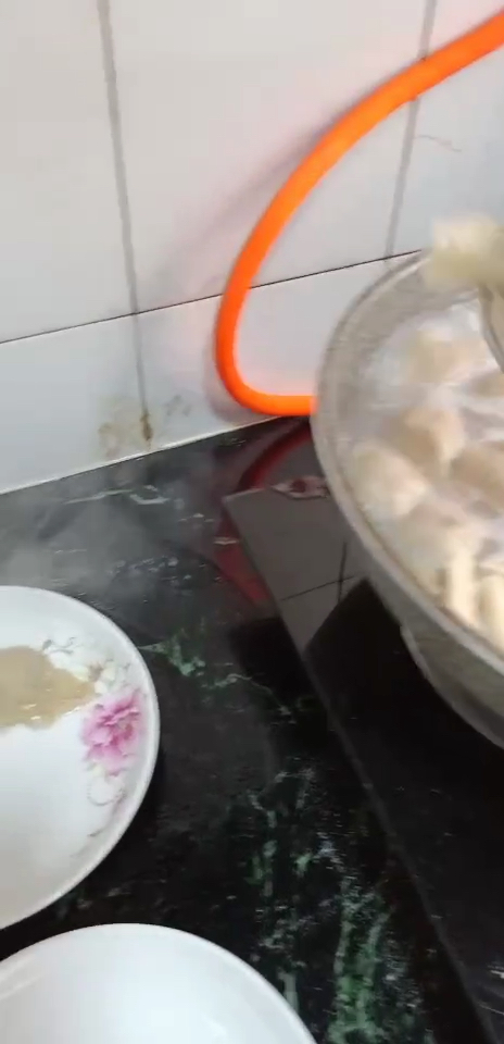 #音为有你#热腾腾的饺子出锅了