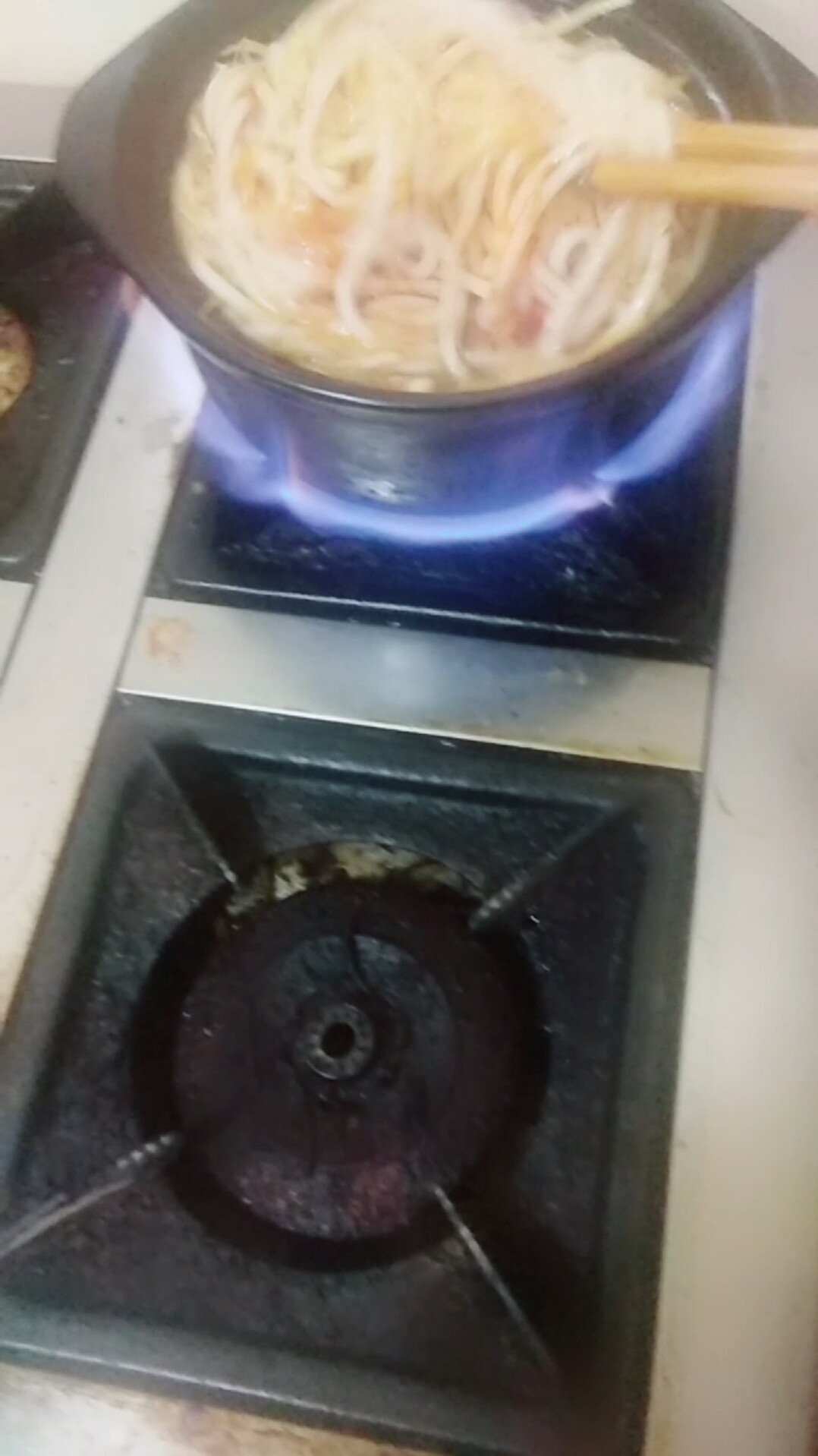 云南过桥米线,富平拨鱼儿川菜