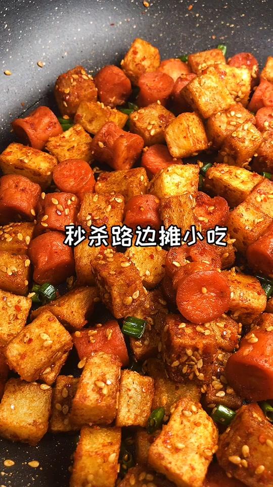 秒杀路边摊小吃,土豆火腿肠做法,学会了赶快给孩子老公做起来吧!#全民小视频小助手 #我要上
