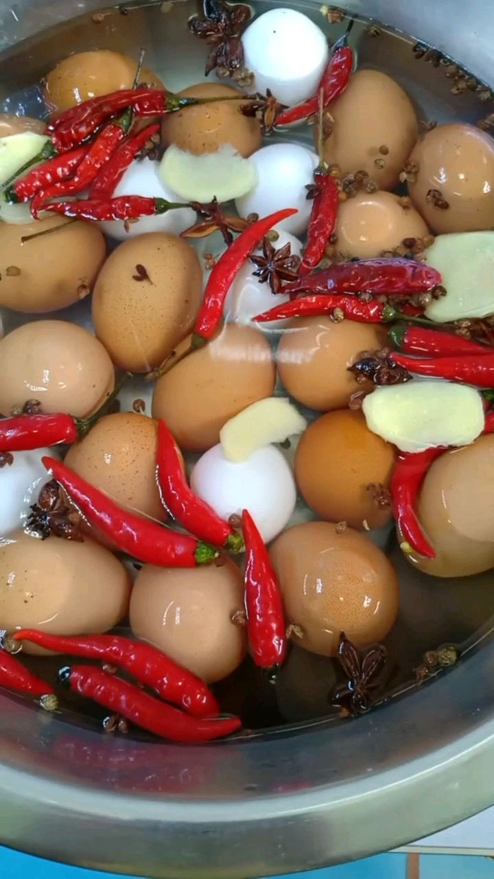 快速腌制咸蛋,七天出油超级好吃。
