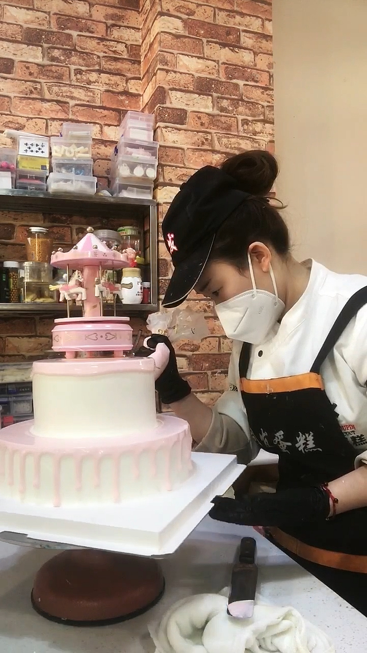 双层旋转木马蛋糕教程来袭