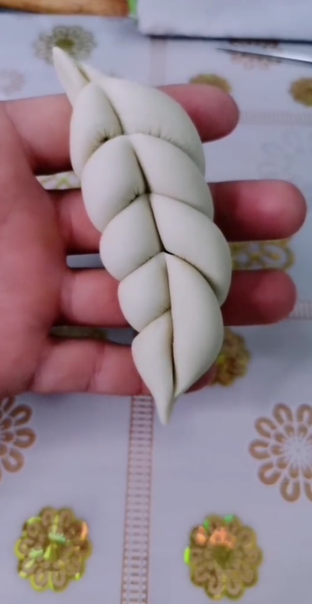 #花式面点#柳叶馒头制作手法