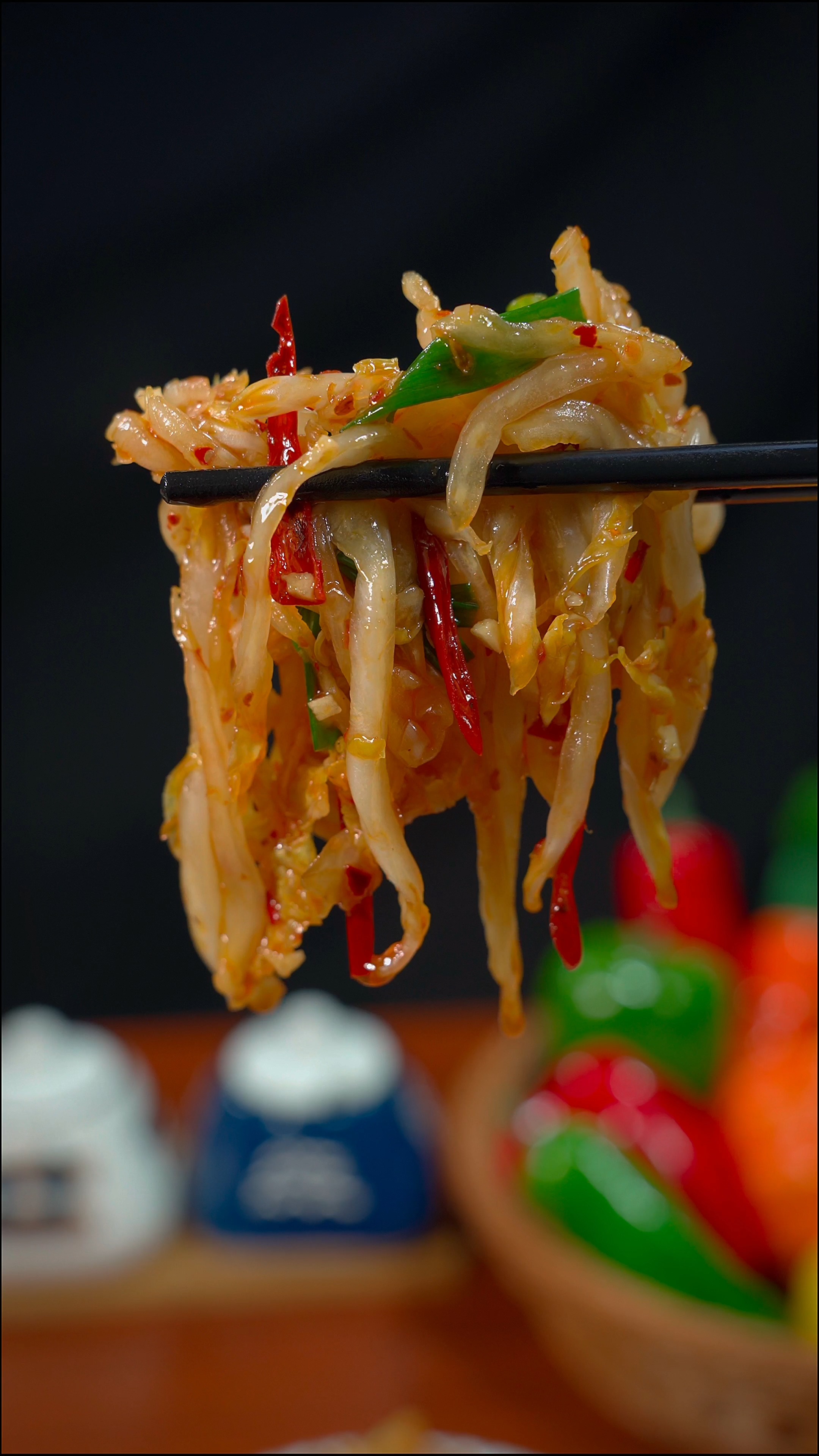 #精美凉拌菜#大鱼大肉吃腻了，换个凉拌白菜试试，酸辣开胃又下饭