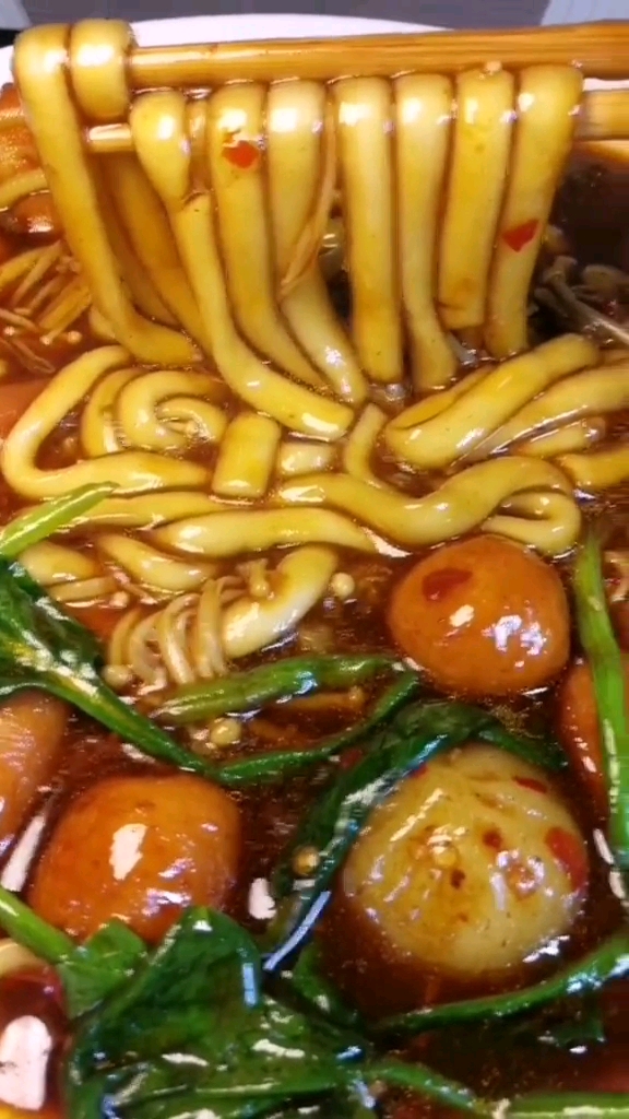 视频教厨艺《酸辣粉》