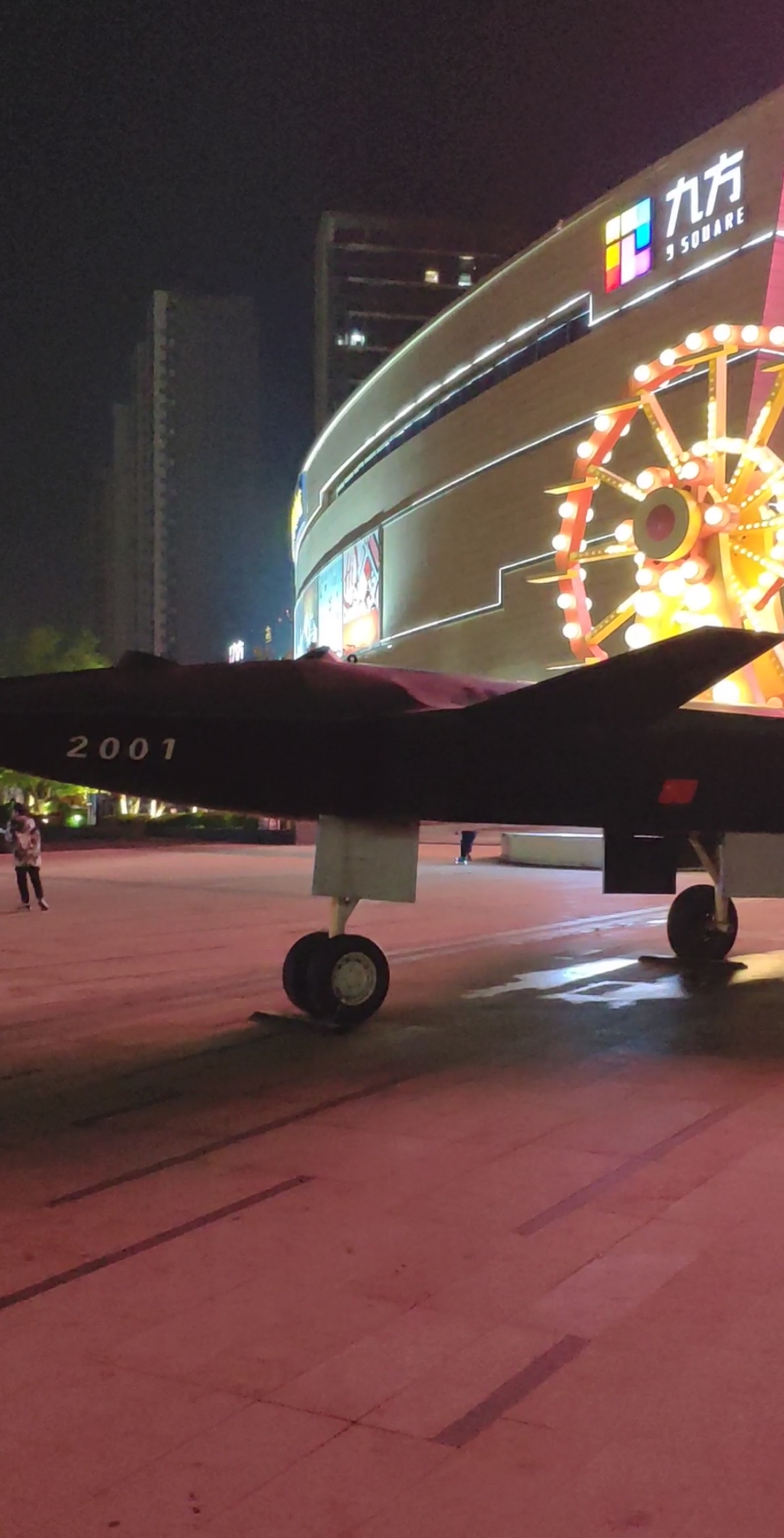 九江最高端的商业综合体九方,门头气派装修豪华,比联盛强多了!