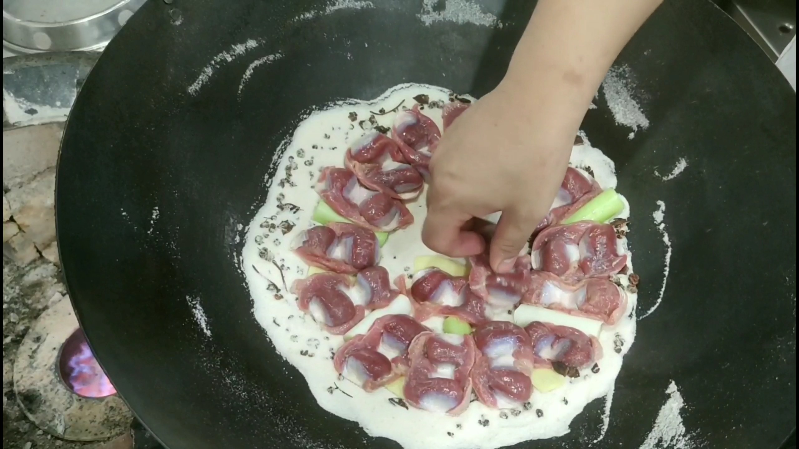 #美食#盐焗鸡胗