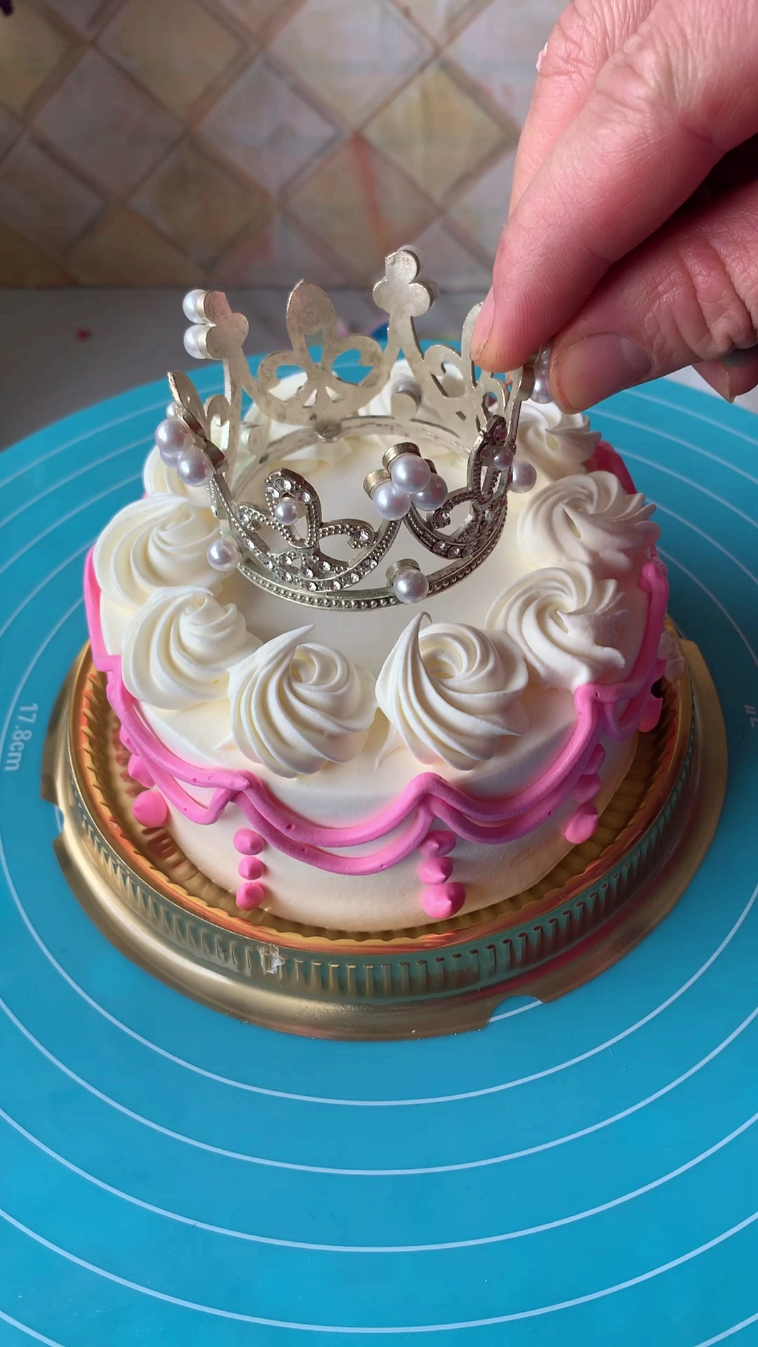 #美食#戴上皇冠的蛋糕