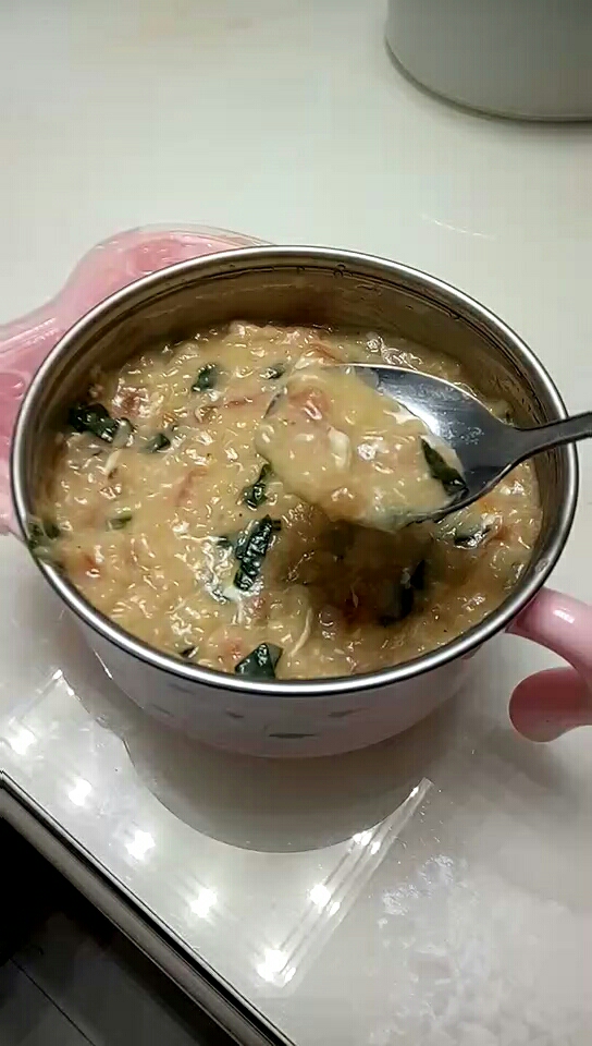 菠菜西红柿鸡蛋面疙瘩汤
