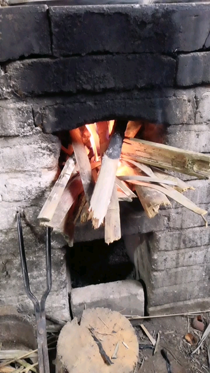 农村的!煮粥就是这样煮的!!