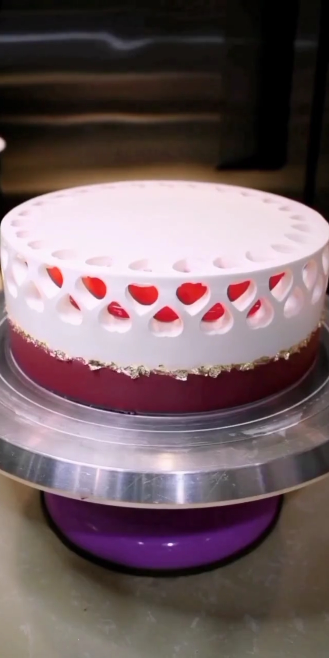 #你喜欢的样子我都有#陶艺镂空质感的女王皇冠蛋糕