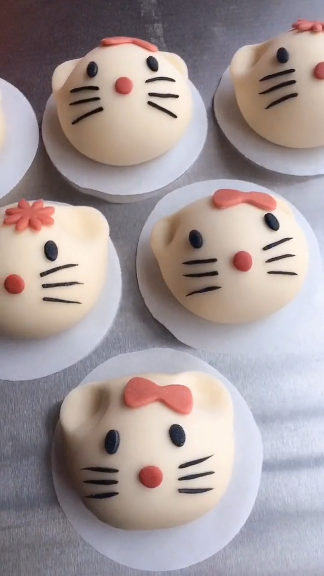 卡通小猫咪