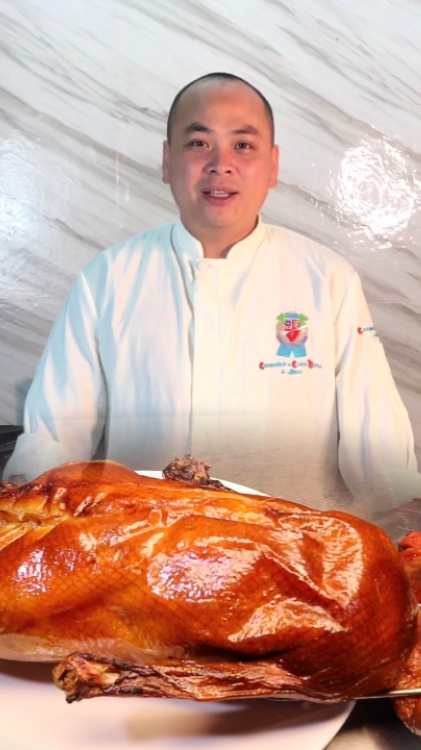 #美食#厨师长分享烧鹅的制作全过程，有过程、有配方，步骤详细讲解清晰