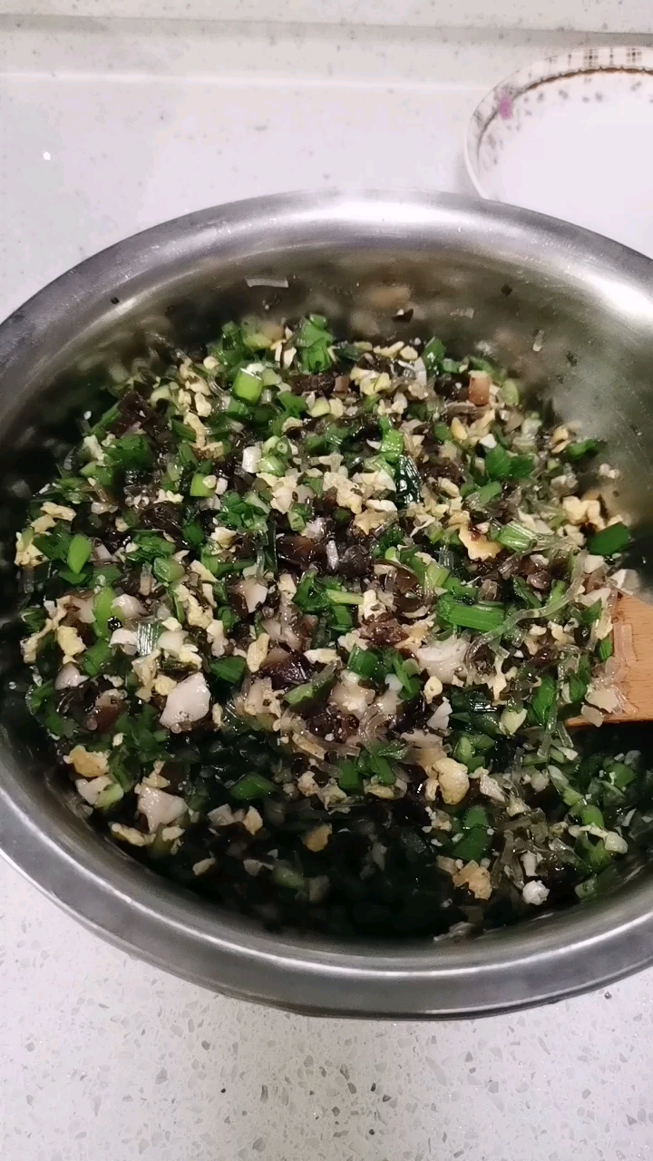 韭菜鸡蛋香菇木耳粉条馅儿