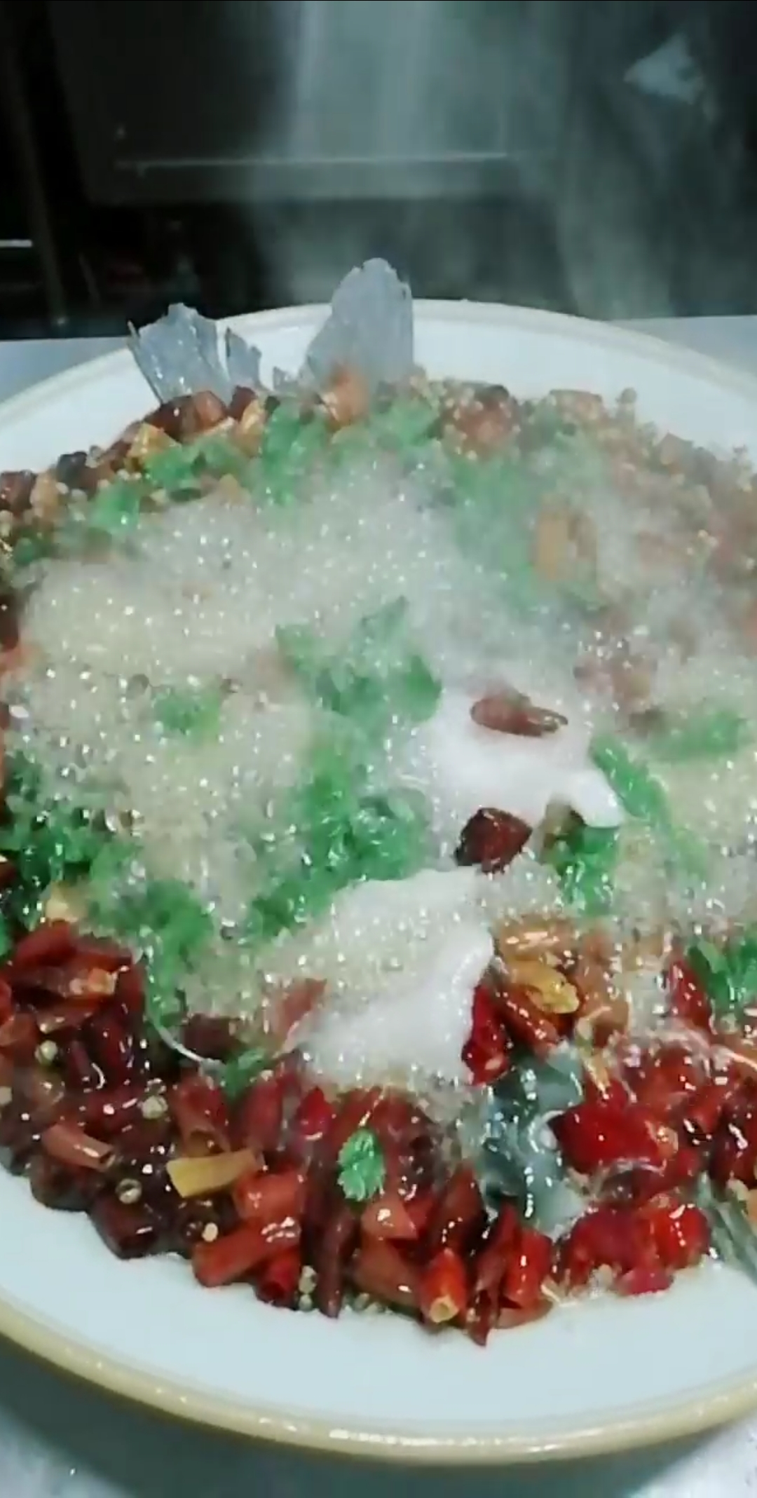 #水煮鱼#你们吃的水煮鱼,都是这么多油吗?