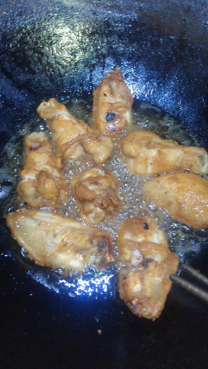 酥炸鸡翅