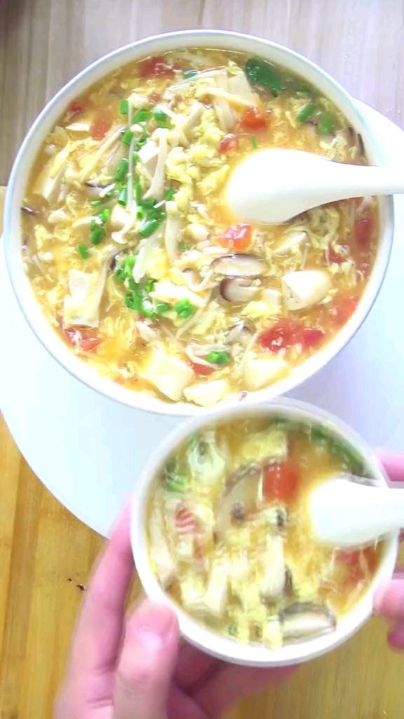 鸡蛋汤。