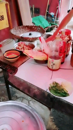 今天我家大厨师炒菜