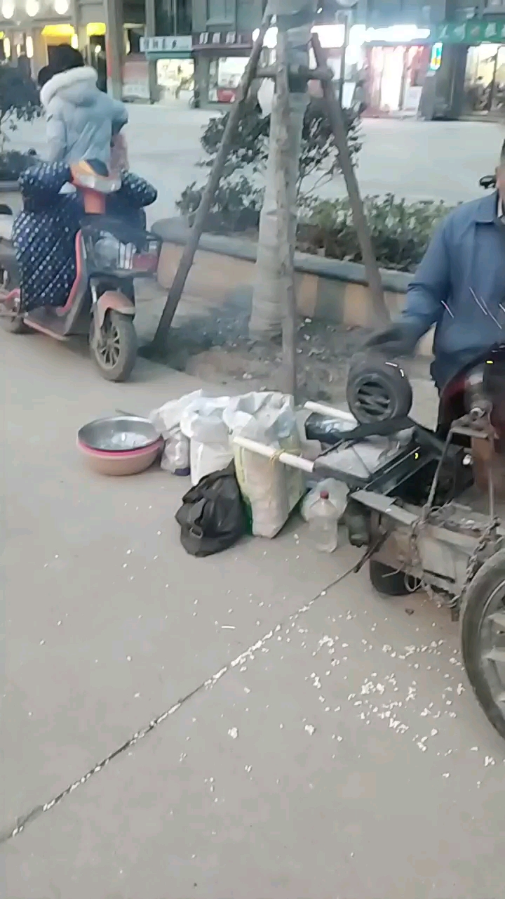 小时候的爆米花  