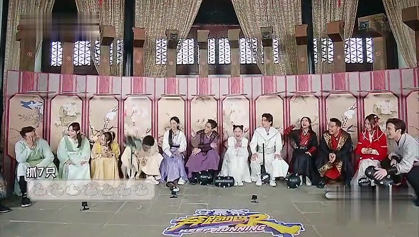 #搞笑视频#沙溢搞笑演绎抓鸭子游戏