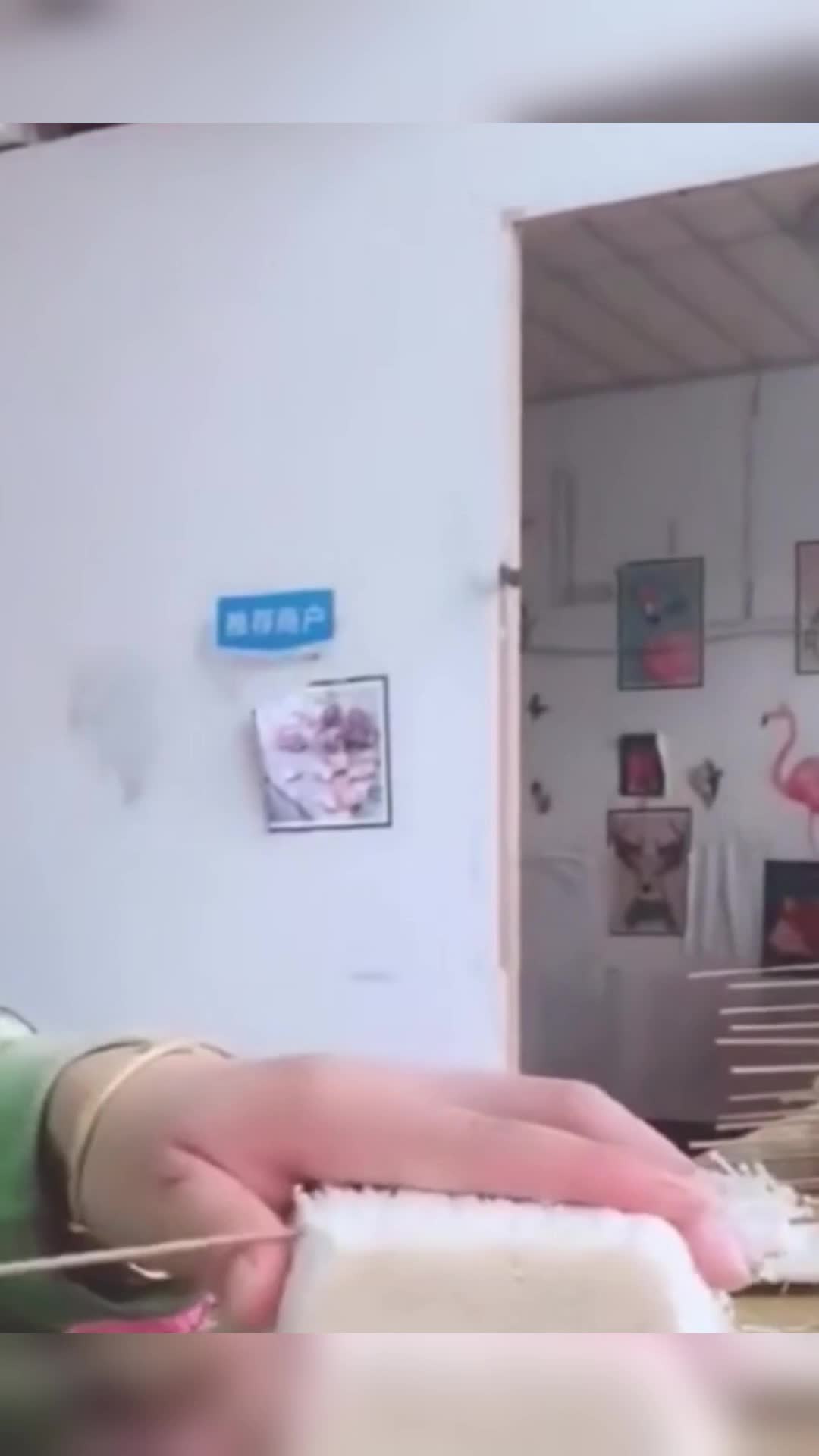 吃了20年的烧烤,才知道金针菇是这样串起来的,终于学会了